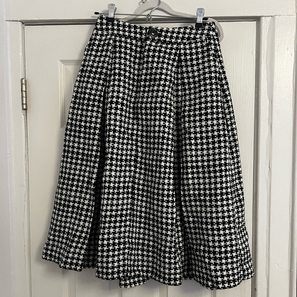 NWT Who What Wear skirt from Target - Picture 2 of 2